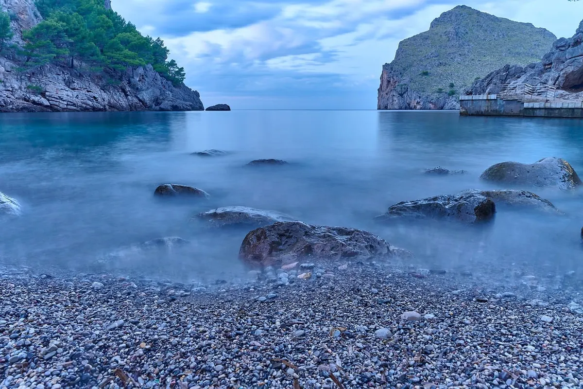 Sea Kayaking for Absolute Beginners: Your First Calm-Water Trip